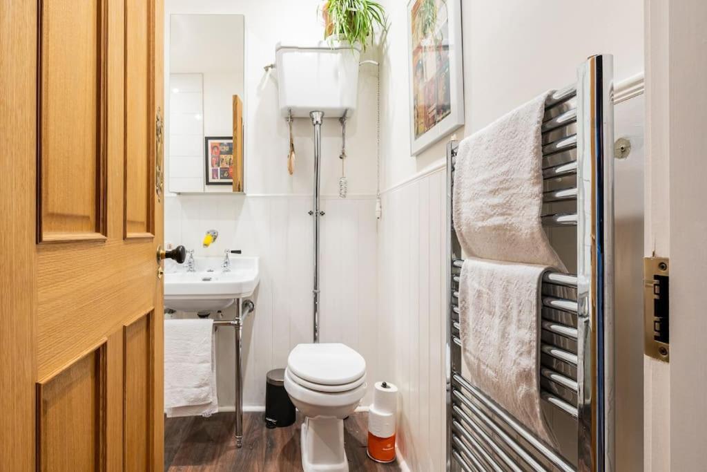 Apartamento Holyrood Park: Lush & Arty 2 Double Bed Flat Edimburgo Exterior foto