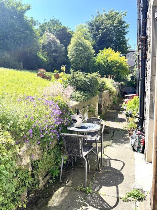 Apartamento Holyrood Park: Lush & Arty 2 Double Bed Flat Edimburgo Exterior foto