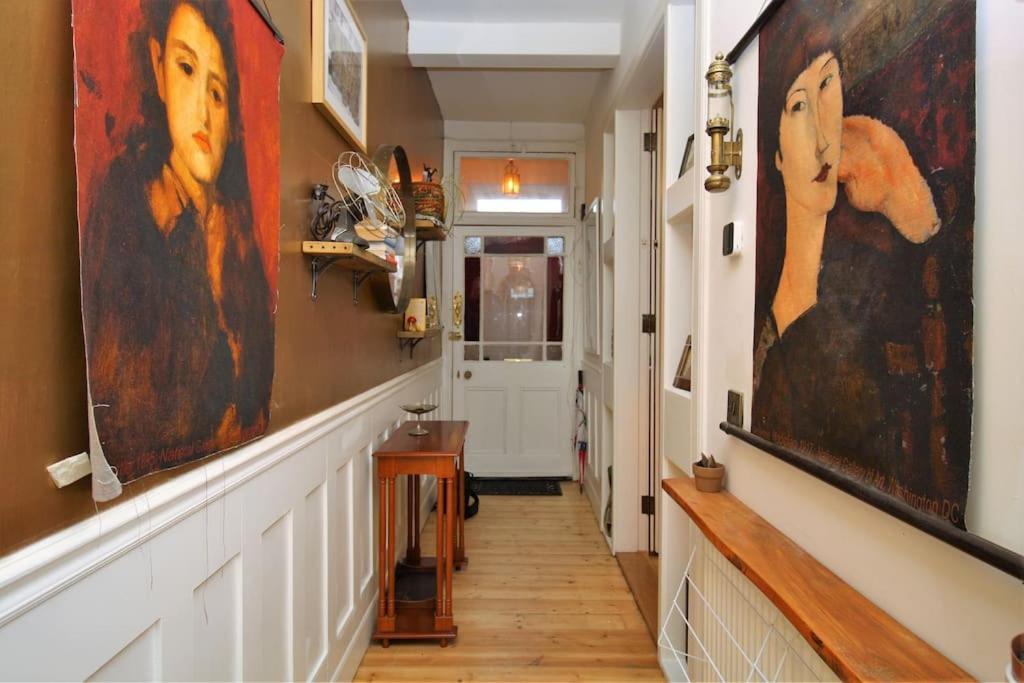 Apartamento Holyrood Park: Lush & Arty 2 Double Bed Flat Edimburgo Exterior foto