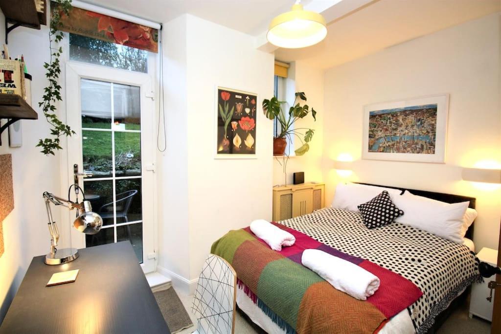 Apartamento Holyrood Park: Lush & Arty 2 Double Bed Flat Edimburgo Exterior foto