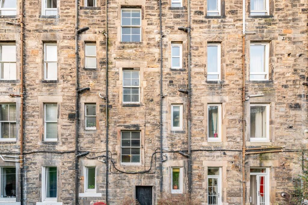 Apartamento Holyrood Park: Lush & Arty 2 Double Bed Flat Edimburgo Exterior foto